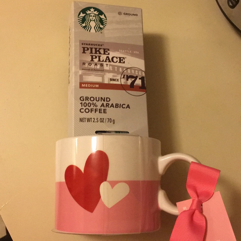 Starbucks Valentine Heart cup mug
